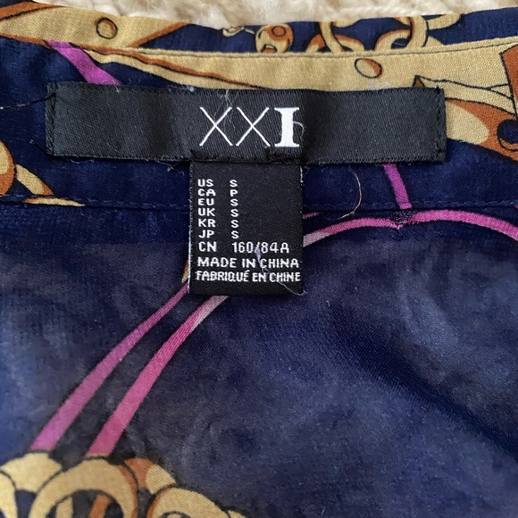 XXI chain print blouse shirt semi-sheer women’s size S - Picture 11 of 11